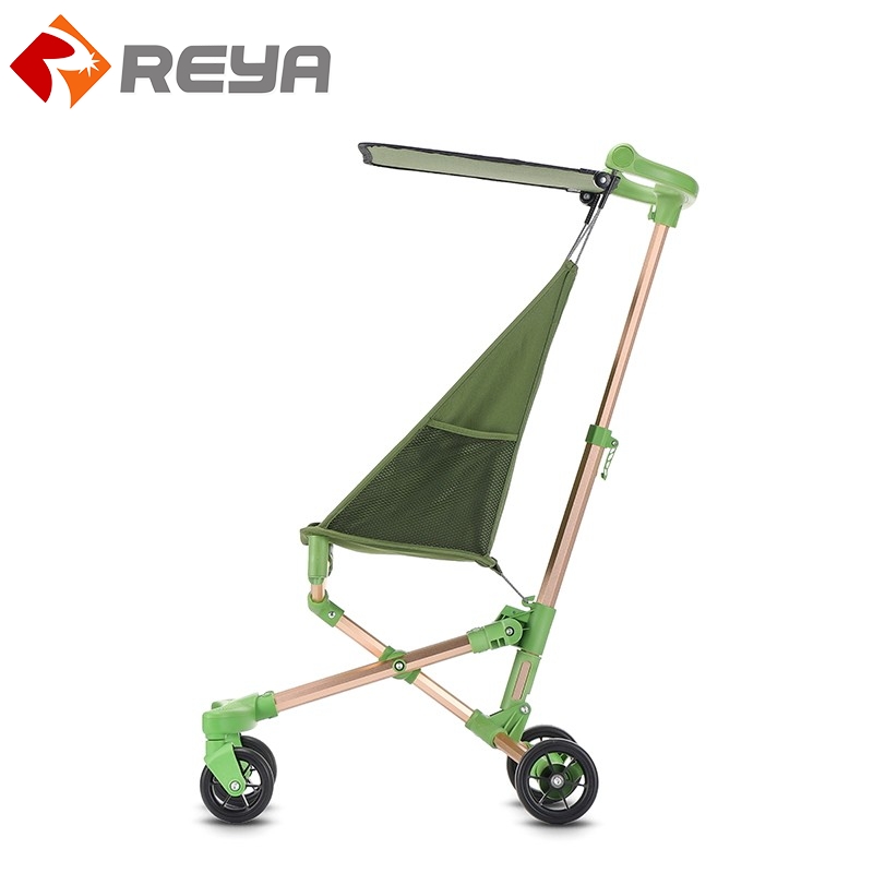 TC024  Baby stroller