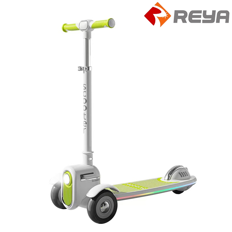  HX372   Scooter infantil