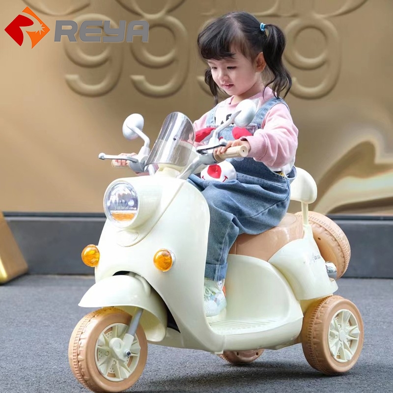 Children Battery car ride on tricycle to car