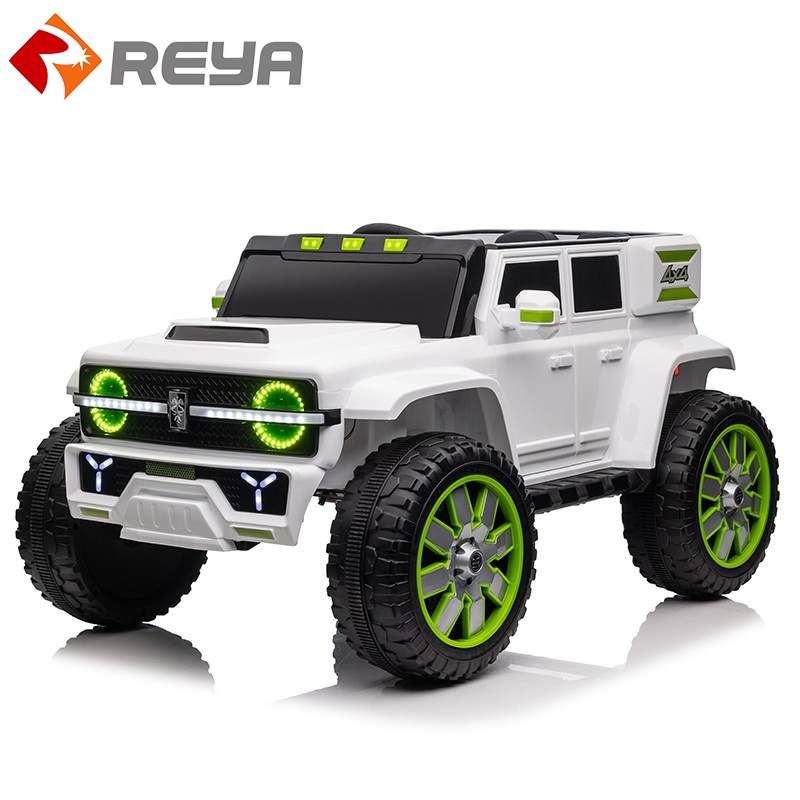 Children's electric car four wheel drive tank Children's electric toy car baby toy car