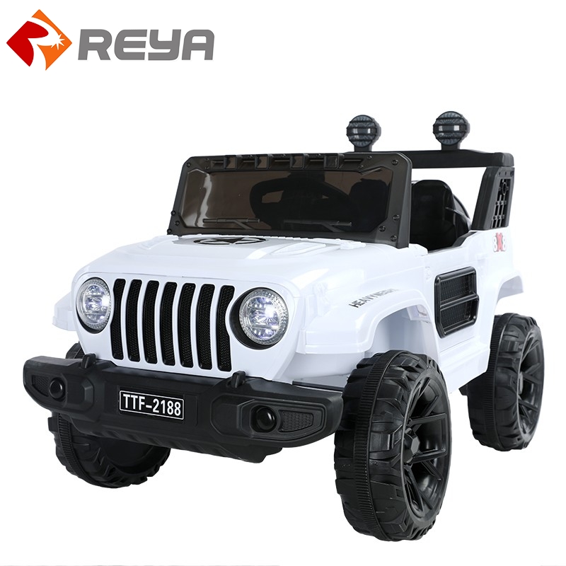 Crianças Quatro Rodas Carro de Brinquedo Elétrico Passeio de Controle Remoto em Car Drive Swing Double Seat Carro Elétrico