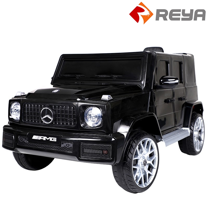 Assento de couro de qualidade superior Kids Toy Car 4WD Mini carro elétrico com LED dianteiro e traseiro