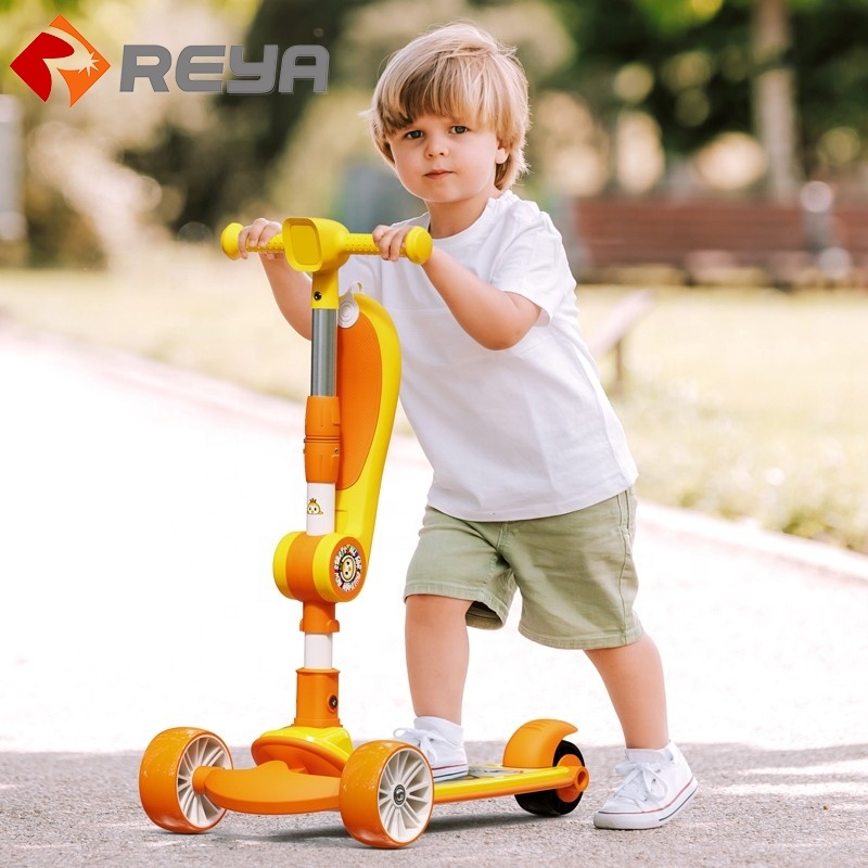 Wholesale Kids Toys Big Wheel with LED Customizable Kids Tricycle Children Kids Scooter