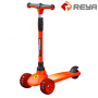 2023 عالية الجودة Scooter Toys Pu 3 wheels swing Ride on Kick Toy Kids ' Scooters with Foot Pedal