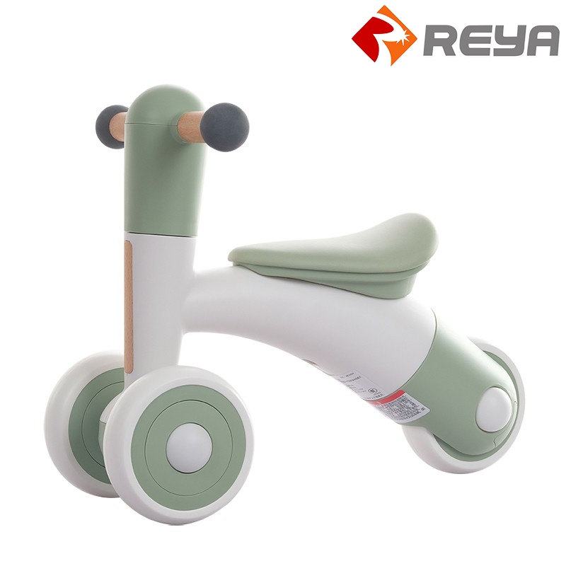 HX271  Scooter infantil